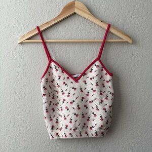 Zara Red and White Floral Cropped Tank